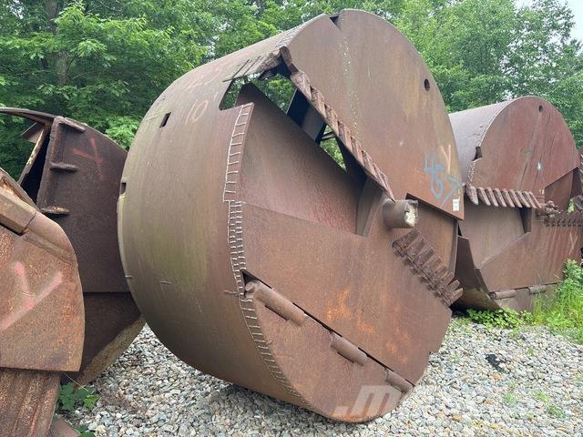 PENGO  Utilaje construcții - Altele