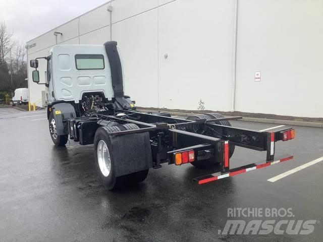 Peterbilt 220 Cabine si interior