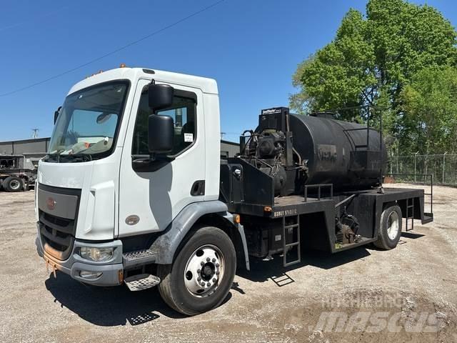 Peterbilt 220 Altele