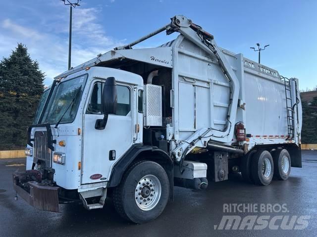 Peterbilt 320 Camion de deseuri