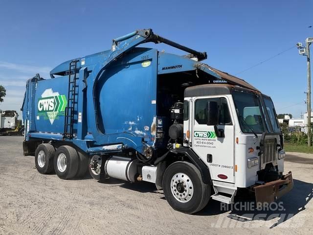 Peterbilt 320 Camion de deseuri