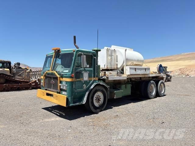 Peterbilt 320 Cisterne