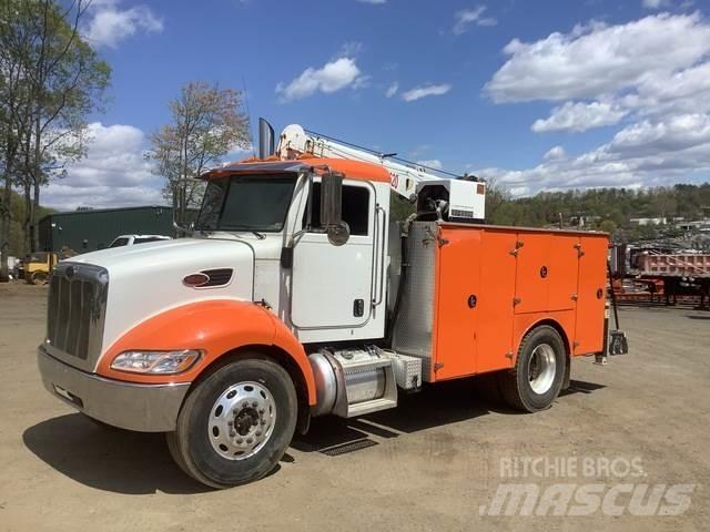 Peterbilt 335 Municipal/vehicul cu uz general