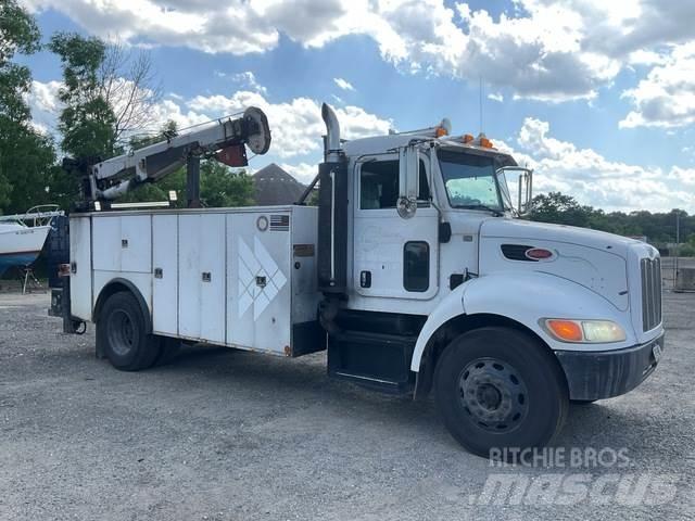 Peterbilt 335 Municipal/vehicul cu uz general