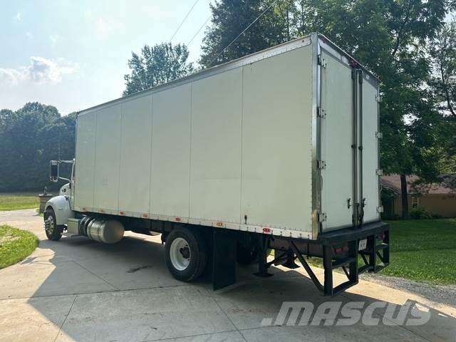 Peterbilt 337 Autocamioane