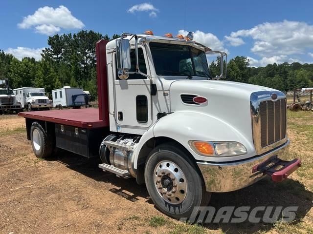 Peterbilt 337 Camioane platforma/prelata