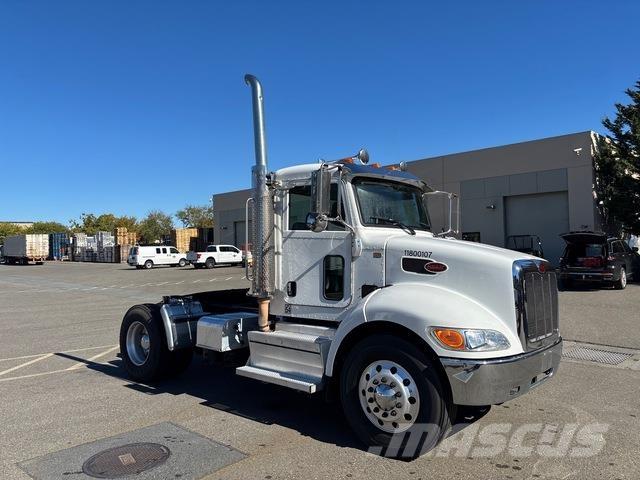 Peterbilt 337 Autotractoare