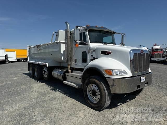 Peterbilt 348 Autobasculanta