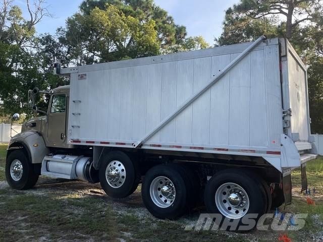 Peterbilt 348 Autobasculanta