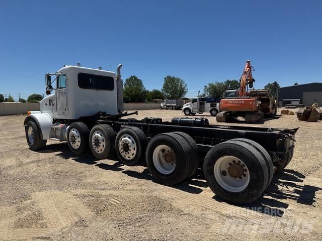 Peterbilt 357 Autobasculanta