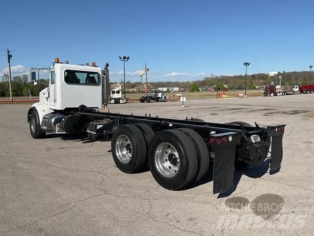 Peterbilt 365 Cabine si interior