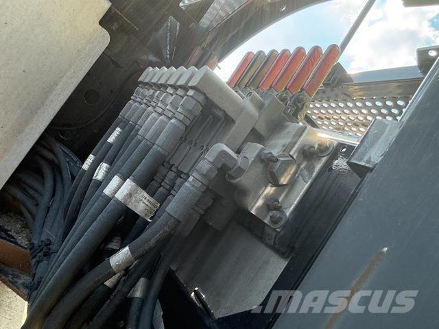 Peterbilt 365 Transportatoare vehicule