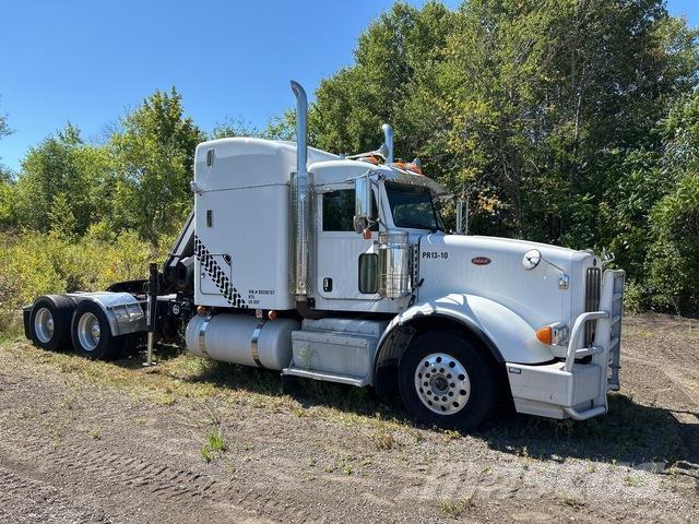 Peterbilt 367 Camioane cu macara
