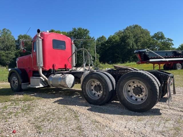 Peterbilt 388 Autotractoare