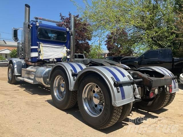 Peterbilt 388 Autotractoare