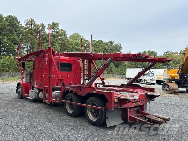 Peterbilt 389 Transportatoare vehicule