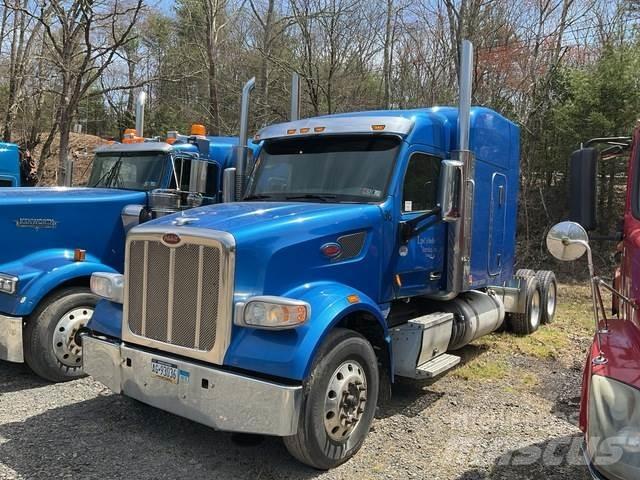 Peterbilt 567 Autotractoare
