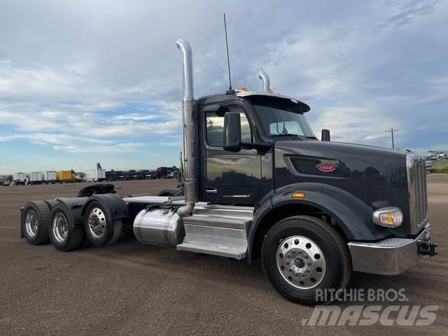 Peterbilt 567 Autotractoare