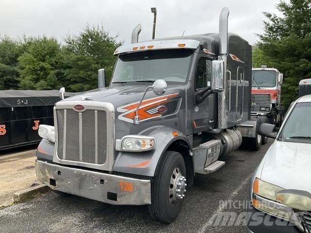 Peterbilt 567 Autotractoare