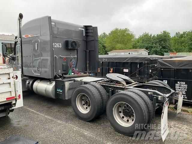 Peterbilt 567 Autotractoare