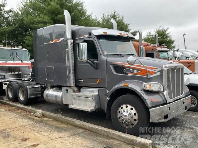 Peterbilt 567 Autotractoare