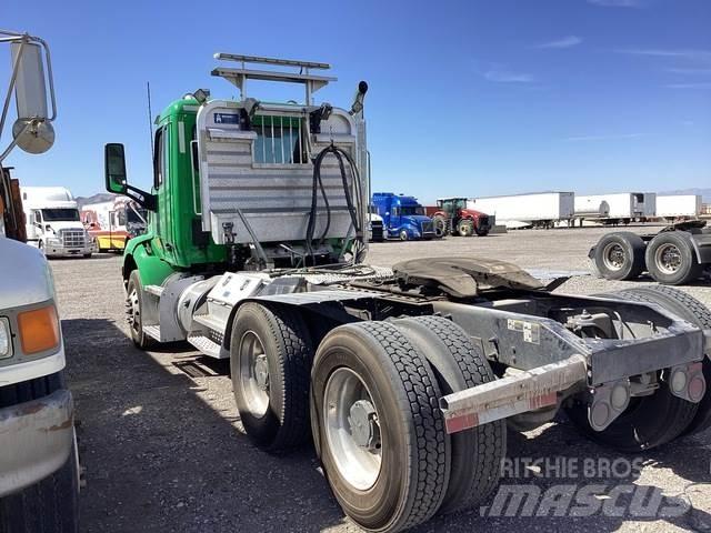 Peterbilt 579 Autotractoare