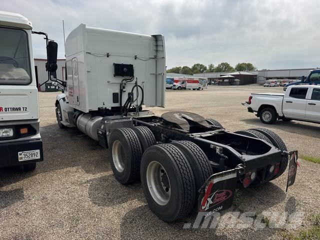 Peterbilt 579 Autotractoare