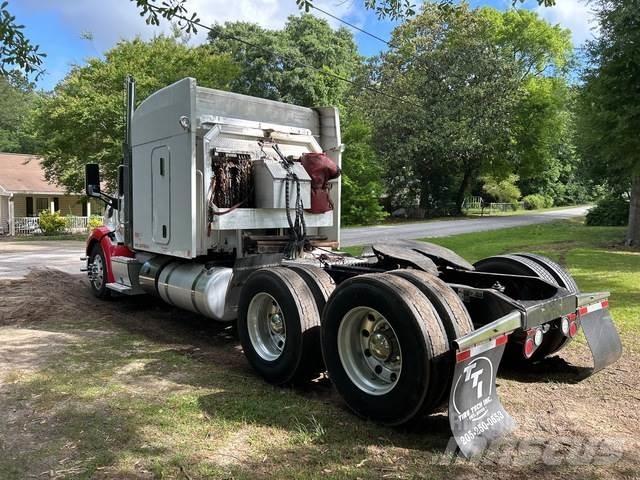 Peterbilt 579 Autotractoare