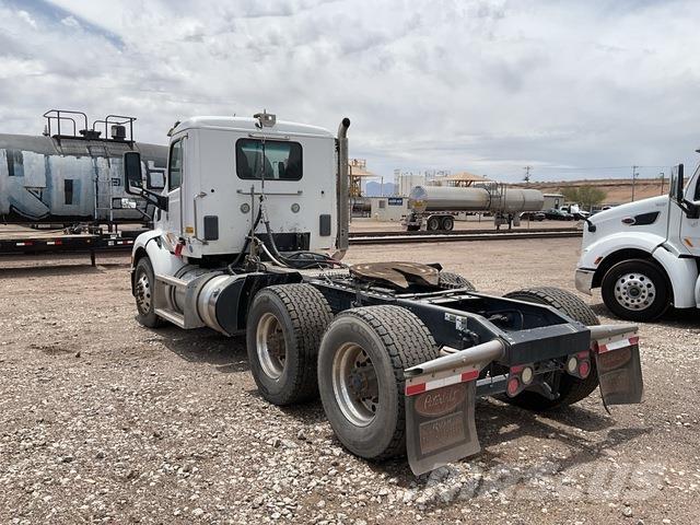 Peterbilt 579 Autotractoare