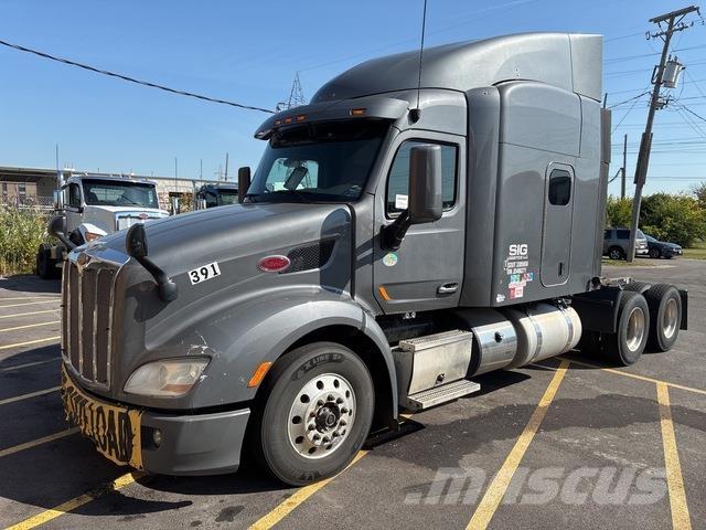 Peterbilt 579 Autotractoare