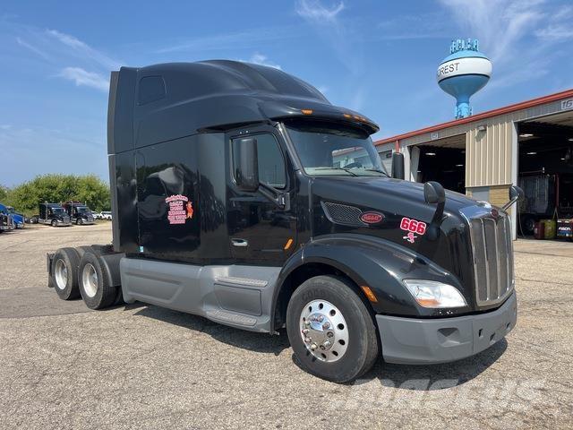 Peterbilt 579 Autotractoare