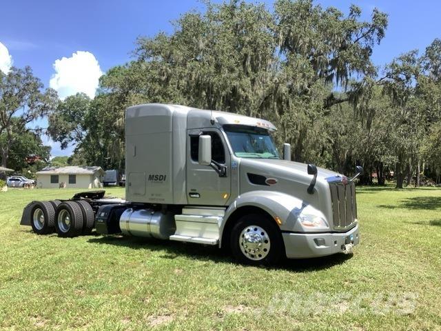 Peterbilt 579 Autotractoare