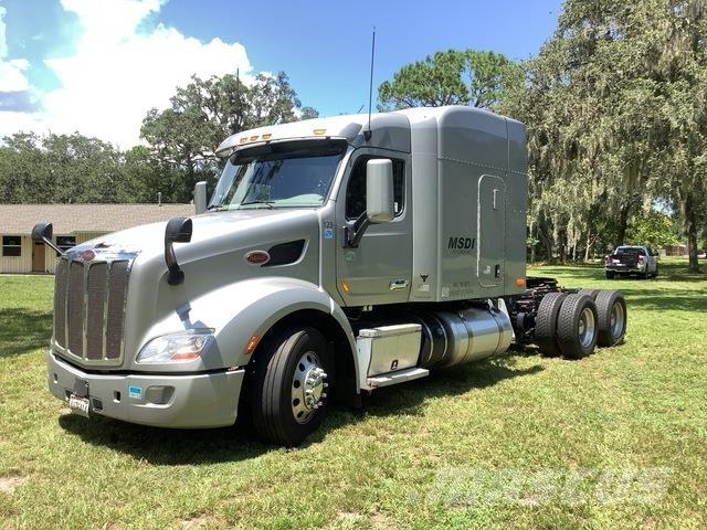 Peterbilt 579 Autotractoare