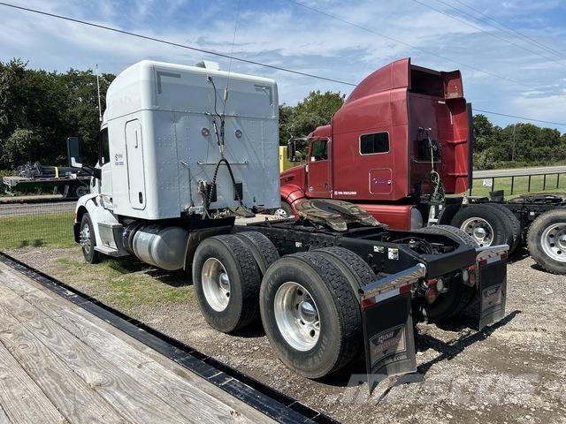 Peterbilt 589 Autotractoare
