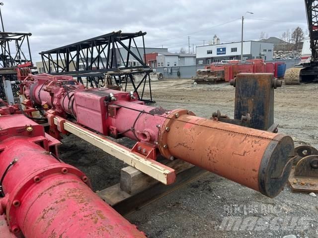  Pileco D30-32 Ciocane hidraulice batut piloni