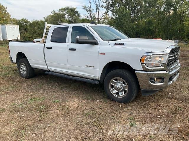 RAM 2500 Pick up/Platou
