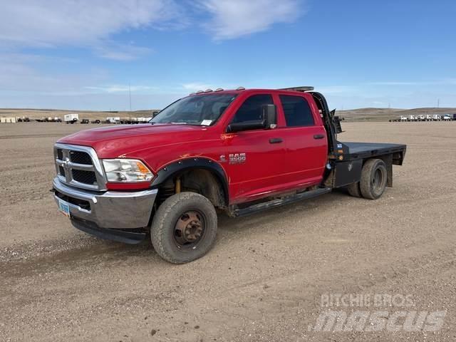 RAM 3500 Camioane platforma/prelata