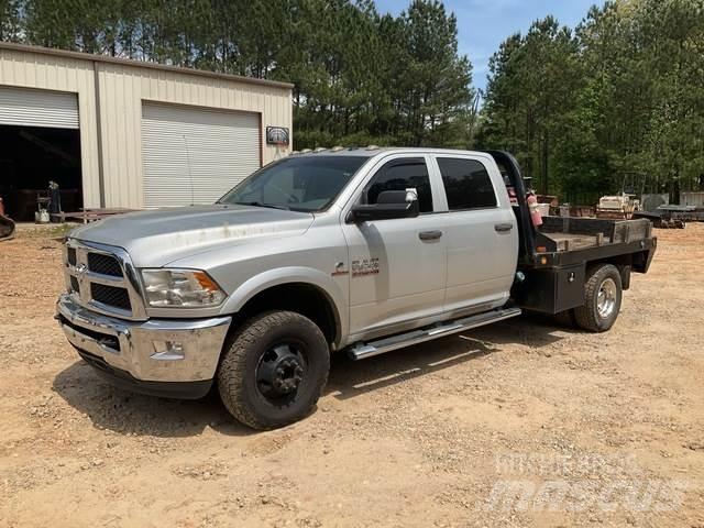 RAM 3500 Camioane platforma/prelata