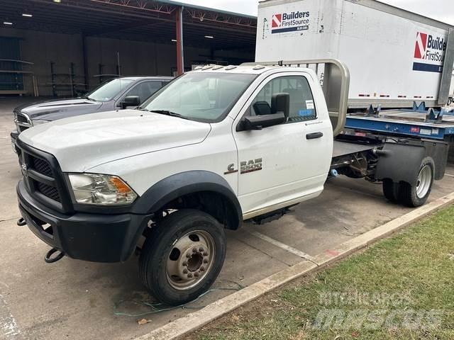 RAM 5500 Autotractoare