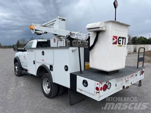 RAM 5500 Platforme aeriene montate pe camion