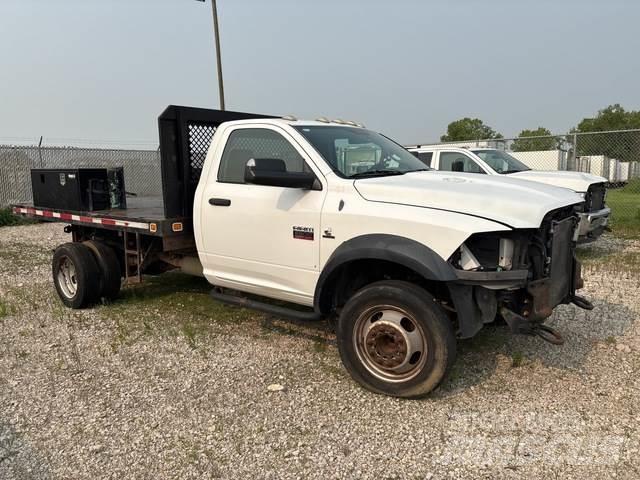 RAM 5500 Camioane platforma/prelata