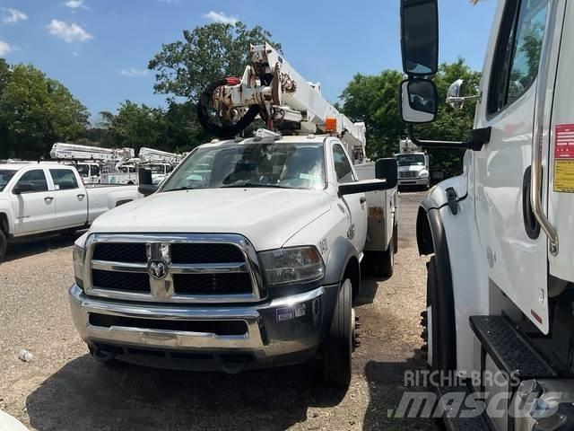 RAM 5500 Platforme aeriene montate pe camion