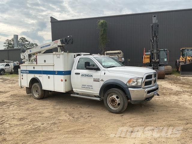 RAM 5500 Municipal/vehicul cu uz general