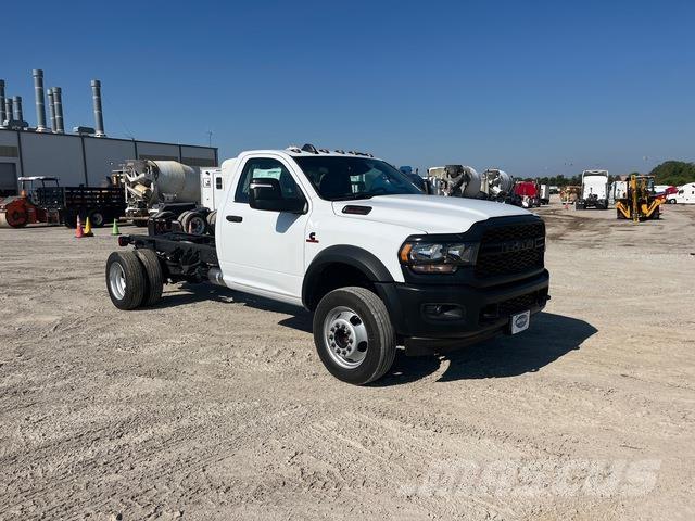 RAM 5500 Cabine si interior