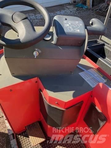 Raymond 19 Transpaleta electica cu furca