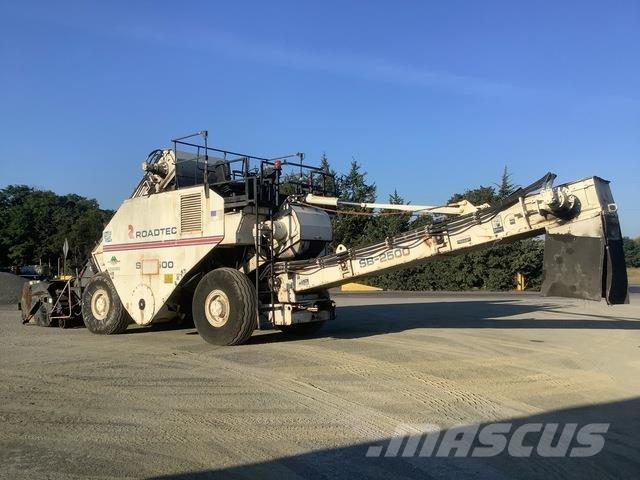 Roadtec SB2500 Vehicule de transport materiale