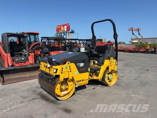 Sakai SW354 Compactoare monocilindrice