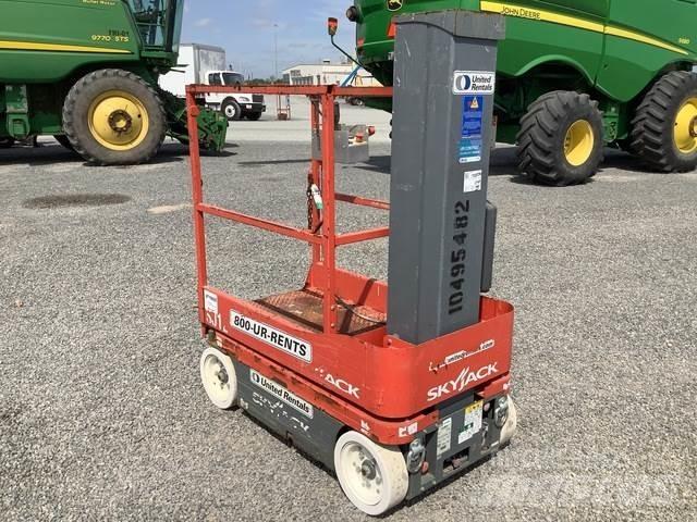 SkyJack SJ12 Ascensoare verticale catarg