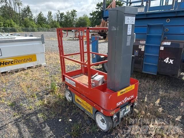 SkyJack SJ12 Ascensoare verticale catarg