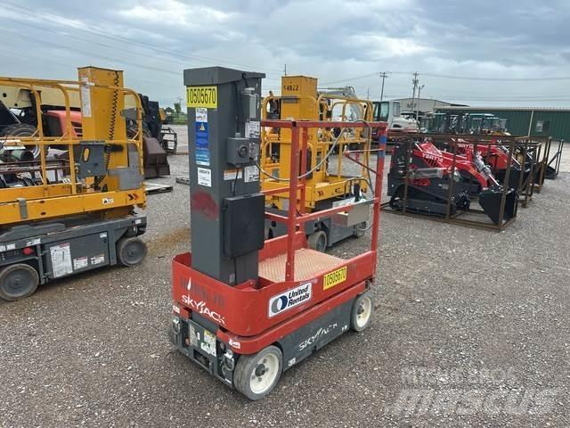 SkyJack SJ16 Ascensoare verticale catarg